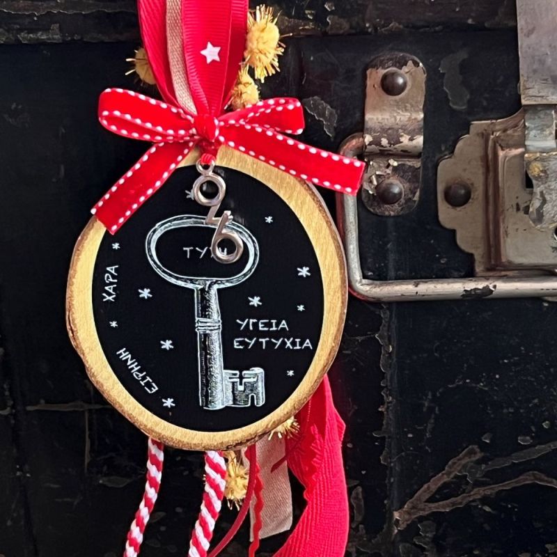 Φωτογραφία από Γούρι Κορμός με κλειδί vintage 