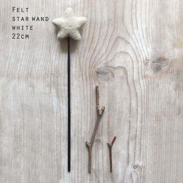 Φωτογραφία από Ραβδί με αστέρι φελτ - λευκό 24εκ.